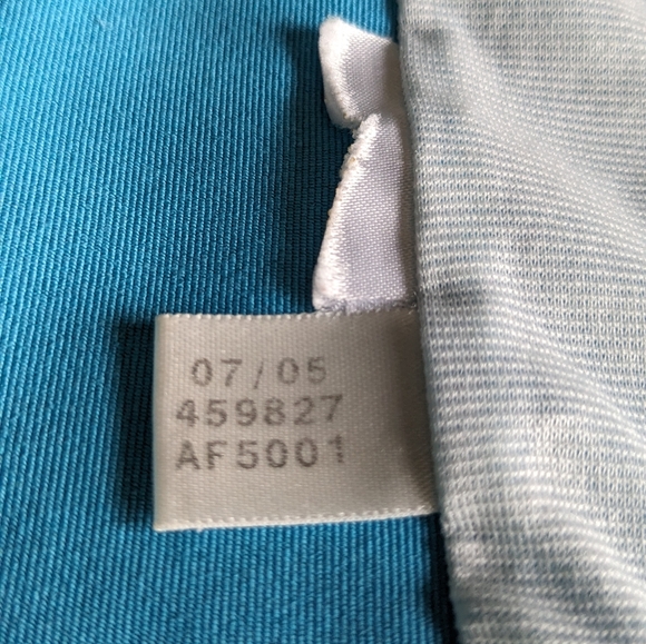 Adidas Climate. Blue and Purple Sport Top Size L - Picture 14 of 16